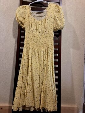 Yellow Floral Puff-Sleeve Midi Dress